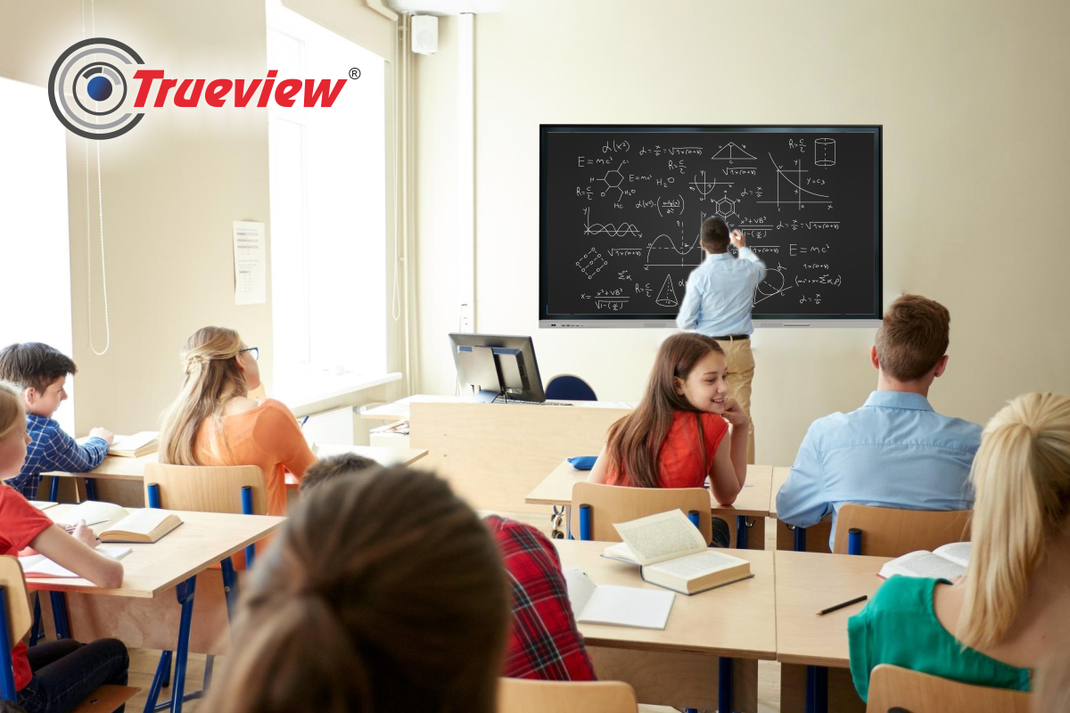 Uses of Interactive Flat Panel Display for Educational Institutions